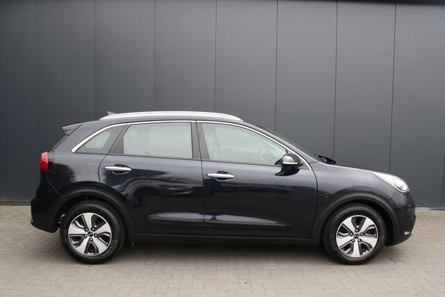 KIA Niro 1.6 GDi Hybrid DynamicLine - NAVIGATIE - CAMERA - RIJKLAAR - 2e EIGENAAR