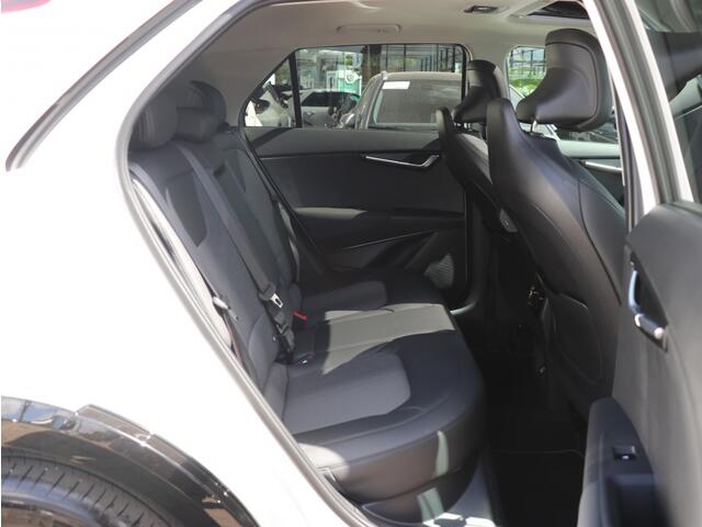 KIA Niro 1.6 GDi PHEV DynamicPlusLine I Schuifdak I Navi I Dodehoekdetect