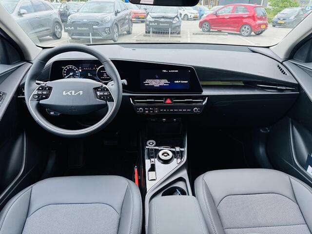 KIA Niro 1.6 GDi Hybrid DynamicLine Demo auto | KM stand kan iets varieeren | Informeer altijd even of de auto aanwezig is...