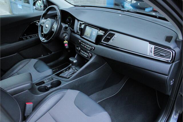 KIA Niro 1.6 GDi PHEV DynamicLine |parkeersensoren|stoelverwarming|ACC|leder|