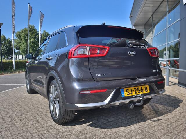 KIA Niro 1.6 GDi Hybrid Edition Schuifkanteldak | Stoel en stuurverwarming | 18 Inch lichtmetalen velg | Tot 10 jaar garantie