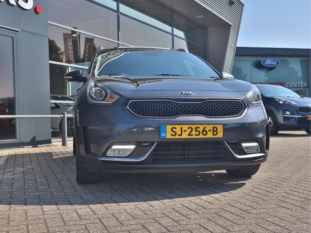 KIA Niro 1.6 GDi Hybrid Edition Schuifkanteldak | Stoel en stuurverwarming | 18 Inch lichtmetalen velg | Tot 10 jaar garantie