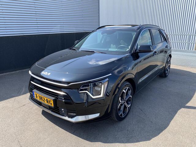 KIA Niro 1.6 GDi Hybrid ExecutiveLine DEMOVOORDEEL! Schuif-/kanteldak, Leder, Seat memory, 18", Dodehoekdetectie, Stoelkoeling + verwarming,