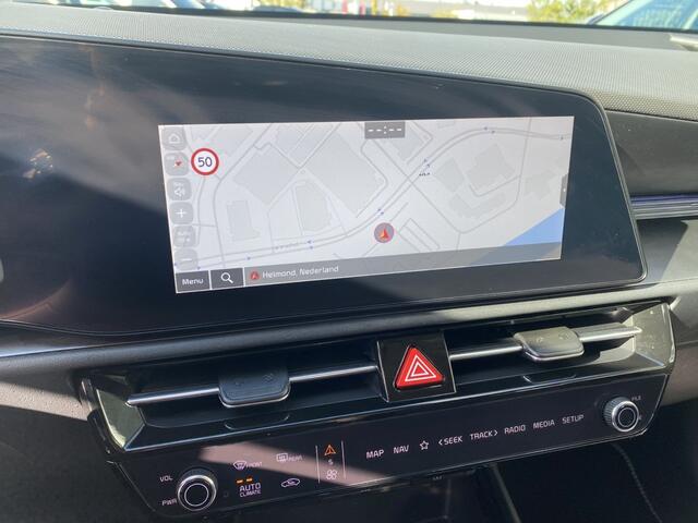 KIA Niro 1.6 GDi Hybrid DynamicLine Navi+Camera // PDC v+a // Adaptieve Cruise // Keyless // Apple Car Play info Roel 0492-588951