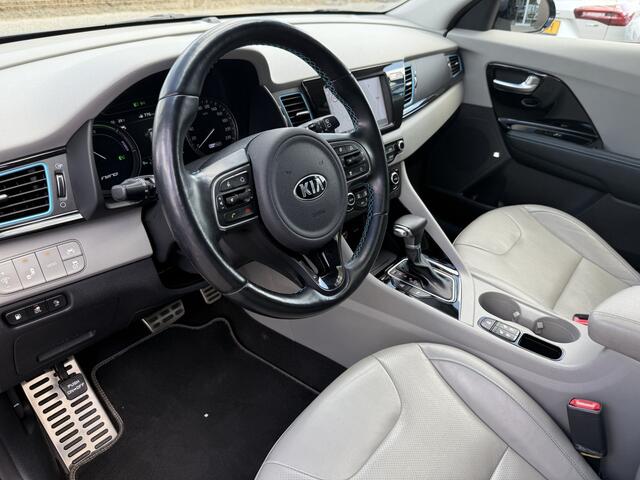 KIA Niro 1.6 GDi PHEV ExecutiveLine | schuif-kanteldak | leer | navigatie | cruise control adaptief |