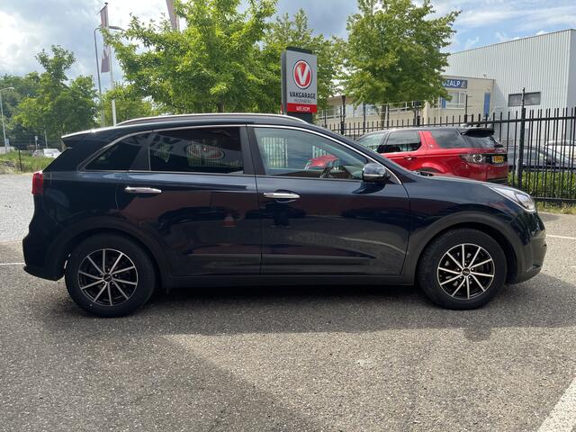 KIA Niro 1.6 GDi Hybrid DynamicPlusLine // LED // HALF LEDER // CAMERA+SENSOREN // NAVI+CARPLAY // AFN. TREKHAAK //