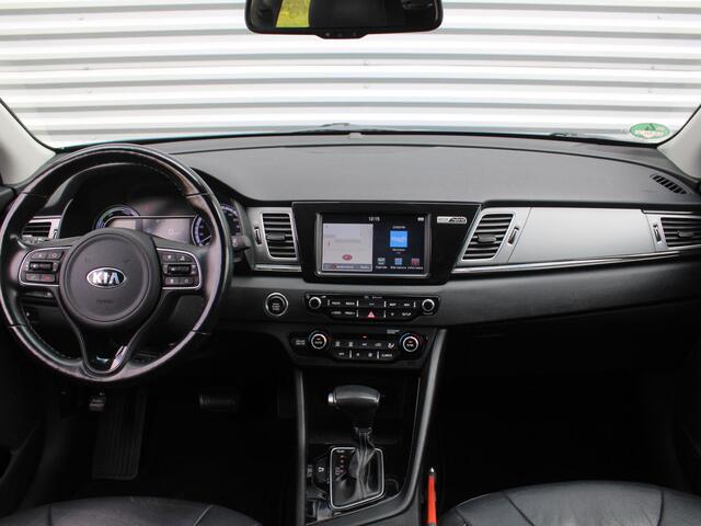 KIA Niro 1.6 GDi Hybrid ExecutiveLine | Trekhaak | Stuur-/stoelverwarming + ventilatie | Camera | Cruise adapt. | 18" LM | Leer | JBL audio |