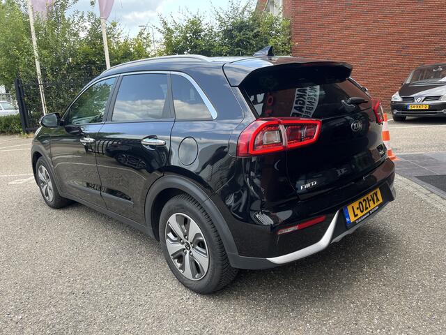 KIA Niro 1.6 GDi Hybrid DynamicLine // LED // KEYLESS // ADAPT. CRUISE // CAMERA+SENSOREN // NAVI+CARPLAY//