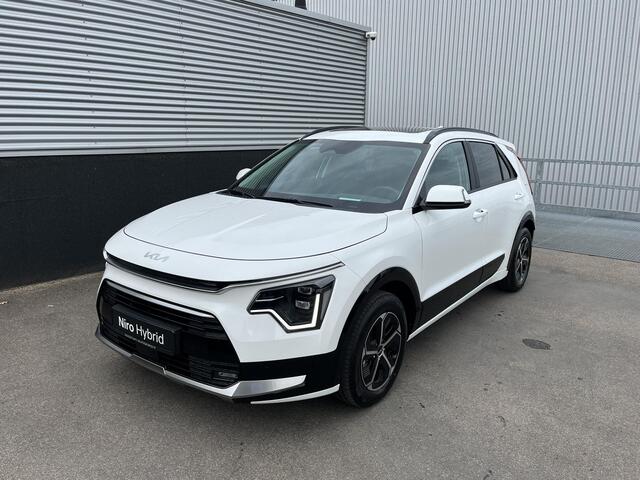 KIA Niro 1.6 GDi Hybrid DynamicPlusLine ¤4396 Voordeel! ACTIEPRIJS! Direct & Nieuw uit voorraad leverbaar. Meerdere kleuren snel leverbaar