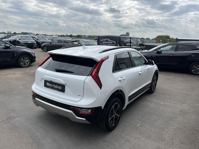 KIA Niro 1.6 GDi Hybrid DynamicPlusLine ¤4396 Voordeel! ACTIEPRIJS! Direct & Nieuw uit voorraad leverbaar. Meerdere kleuren snel leverbaar