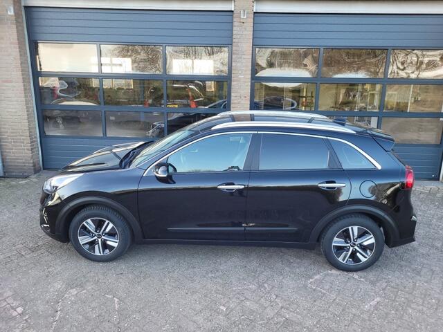 KIA Niro 1.6 GDI hybrid Executive Line automaat, camera, half leer, app