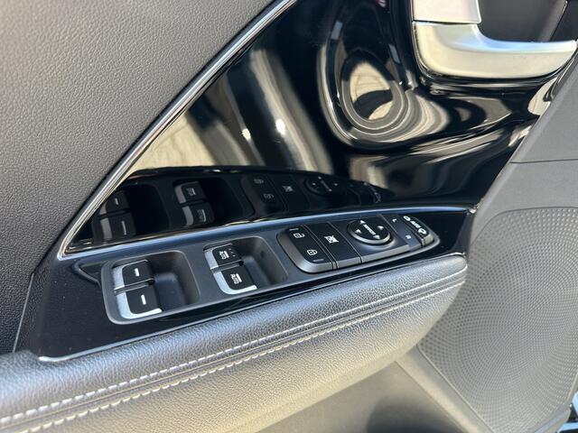 KIA Niro 1.6iHybrid Design Edition | opendak | stuur en stoelverwarming |