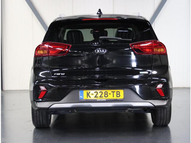 KIA Niro 1.6 GDi Hybrid ExecutiveLine | AUTOMAAT | AppleCarPlay/AndroidAuto | Schuifkanteldak | LEER | Stoelverwarming+Koeling | Keyless | Camera | Climate Control | Navigatie | JBL AUDIO | Parkeersensoren | Isofix | Privacy Glass |