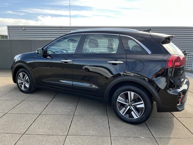 KIA Niro 1.6 GDi Hybrid DynamicLine ACHTERUITRIJCAMERA | HALF LEDER | NAVIGATIE