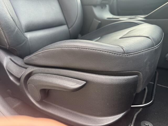 KIA Niro 1.6 GDi Hybrid DynamicPlusLine Leder // Keyless // Stoel verw // Navi // Camera // 18" LMV info Frank Eijsbouts 0492-588958