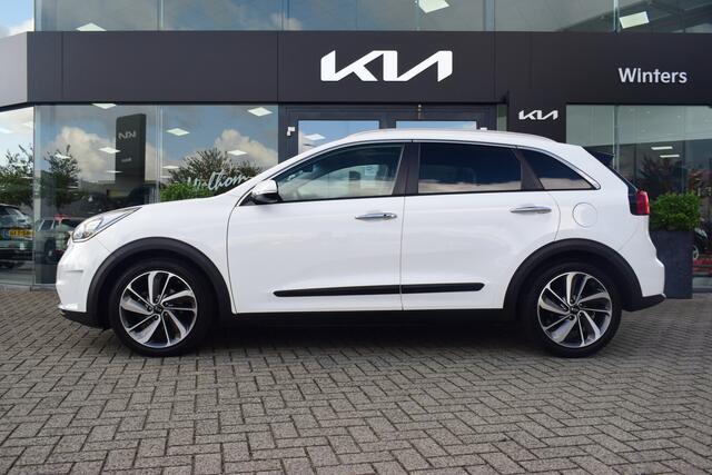 KIA Niro 1.6 GDi Hybrid ExecutiveLine | Trekhaak | Stoelkoeling | Dodehoek herkenning | Panoramadak |