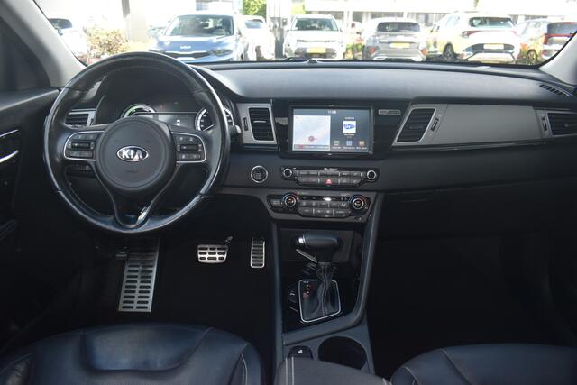 KIA Niro 1.6 GDi Hybrid ExecutiveLine | Trekhaak | Stoelkoeling | Dodehoek herkenning | Panoramadak |