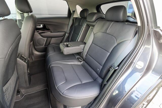 KIA Niro 1.6 GDi PHEV ExecutiveLine | Trekhaak | Adaptieve cruise | Leer | Schuifdak | Rijklaarprijs - incl.garantie