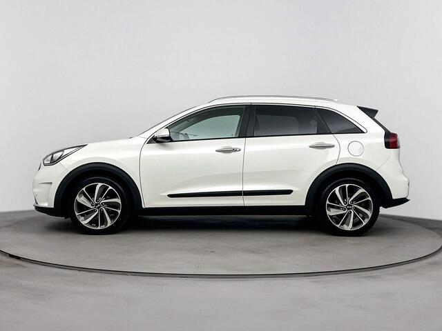 KIA Niro 1.6 GDi Hybrid ExecutiveLine | leder | Navi | Camera | electrische verstelbare stoelen | Stoel verwarming en verkoeling| stuurverwarming |