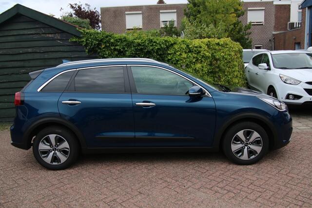 KIA Niro 1.6 GDi Hybrid DynamicLine