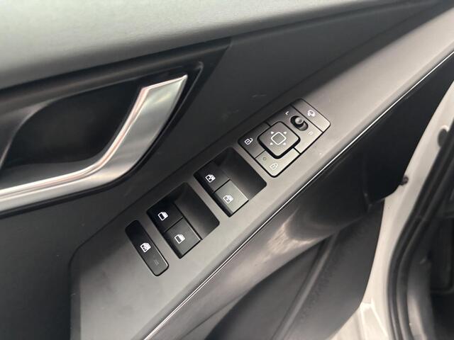 KIA Niro 1.6 GDi Hybrid DynamicLine