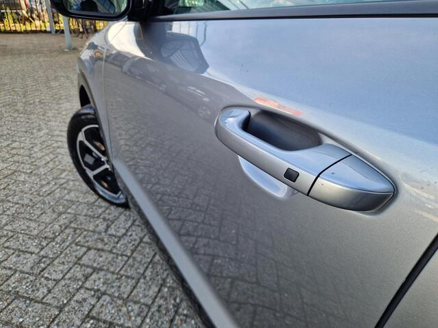 KIA Niro 1.6 GDi Hybrid DynamicLine | Key-Less | Climate | Camera | Navi | Cruise |