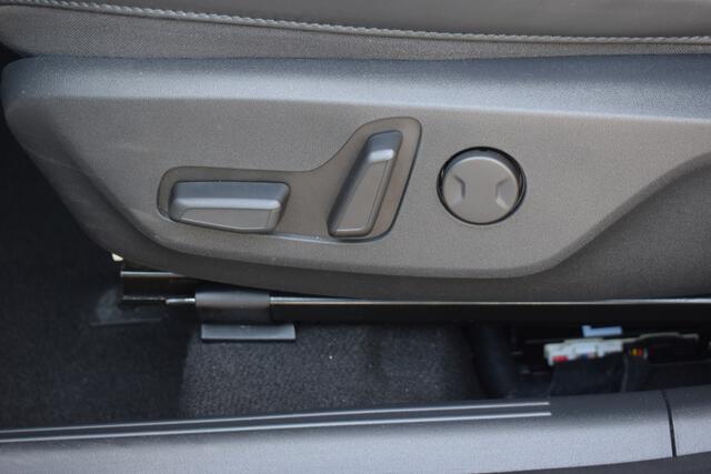 KIA Niro 1.6 T-GDi Hybrid ExecutiveLine DCT6-Autom. | Cruise Control Adaptief | Navigatie | Camera | Leder | Stoel+StuurVerwarming | Schuif/Kantel-dak | Tot 10Jr. Kia-Garantie