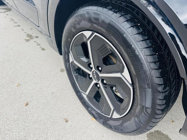 KIA Niro 1.6 GDi Hybrid DynamicLine Trekhaak | Clima | Cruise | Navigatie | Camera | PDC Rondom