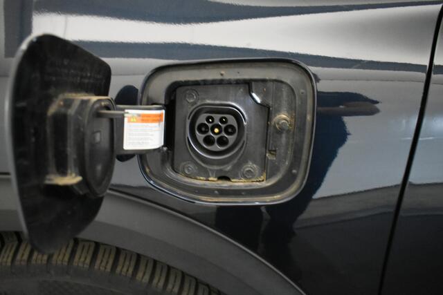 KIA Niro 1.6 GDi PHEV ExecutiveLine Pano Leder Cam El Stoelen Key-Less