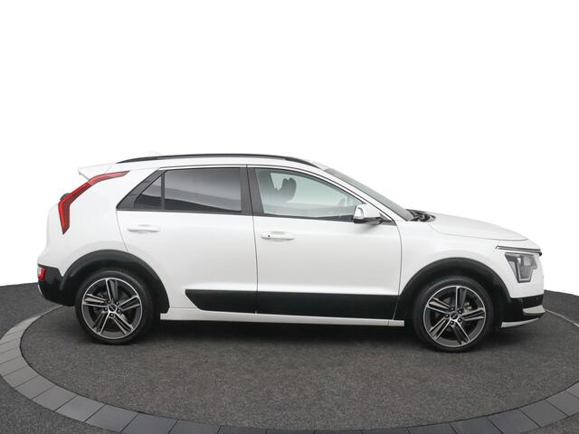 KIA Niro 1.6 GDi Hybrid DynamicLine - 18'' LM Velgen - Navigatie - Cruise Control Adaptief - Apple CarPlay/Android Auto - Fabrieksgarantie tot 02-2030