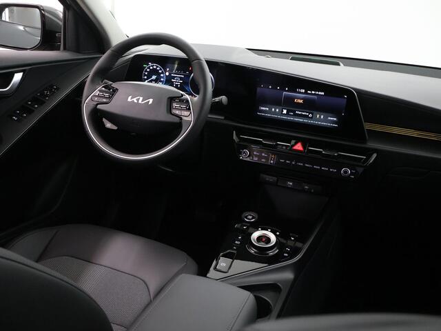 KIA Niro 1.6 GDi PHEV DynamicPlusLine Edition | 18" lichtmetalen velgen | Elektrisch verstelbare bestuurdersstoel | Stoel/Stuurwielverwarming | LED Koplampen | Elektrisch bedienbare achterklep |