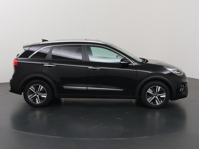 KIA Niro 1.6 GDi PHEV ExecutiveLine | Panoramadak | Lederen Bekleding | JBL Audio | Dodehoekdetectie | Stoel/Stuurwielverwarming | Stoelventilatie | Elektrisch bedienbare bestuurdersstoel met geheugenfunctie