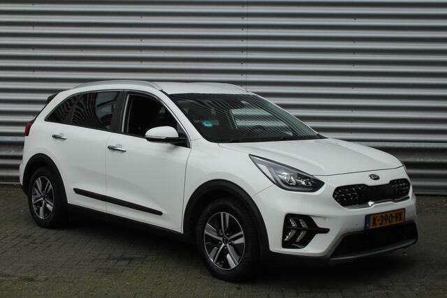 KIA Niro 1.6 GDi Hybrid 141pk DynamicPlusLine DCT6 NL-Auto NAP Clima Cruise Navi Camera Carplay 16"LMV Leder Afn. Trekhaak 1300kg