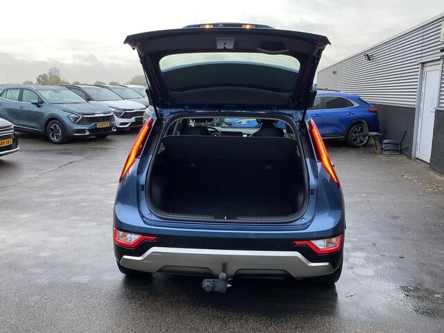 KIA Niro 1.6 GDi Hybrid DynamicLine Trekhaak 13-polig, adaptieve cruise control, achteruitrij camera, parkeersensoren v&a, navigatie Apple CarPlay/Android Auto, keyless
