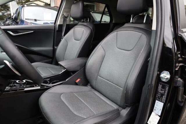 KIA Niro 1.6 GDi PHEV DynamicPlusLine TREKHAAK LEER CARPLAY CAMERA HUD MEMORY PANO STOELVENTILATIE 4XSTOEL/STUURVERW. ADAPTIVE-CRUISE CLIMA NAVI 2XPDC LMV