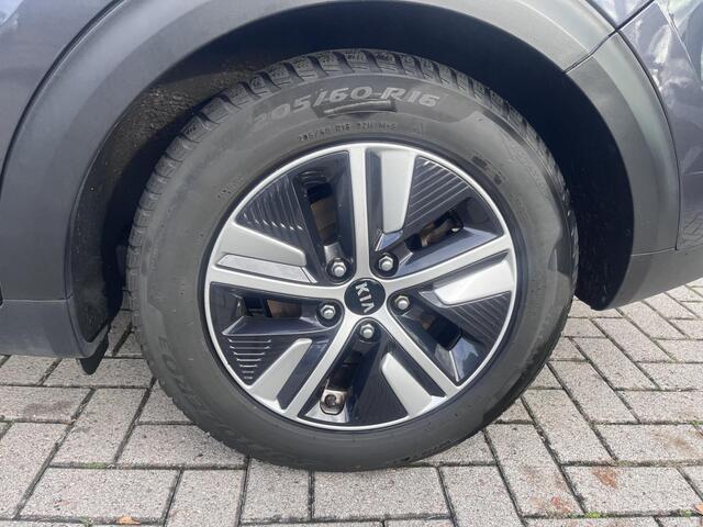 KIA Niro 1.6 GDi Hybrid DynamicLine Schuifdak|trekhaak