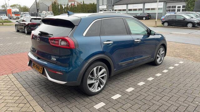 KIA Niro 1.6 GDI HYBRID FIRST EDITION I AUTOMAAT I TREKHAAK I APPLE CARPLAY I ACHTERUITRIJCAMERA