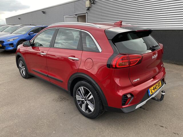 KIA Niro 1.6 GDi Hybrid DynamicLine Trekhaak, Nieuw geleverd, 1e eign. Dealeronderhouden, navigatie, Apple CarPlay/Android Auto, adaptieve cruise control, achteruitrij camera, automaat!