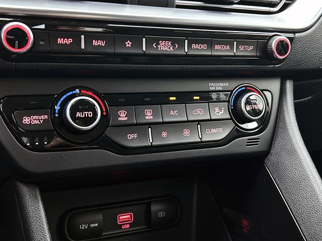 KIA Niro 1.6 GDi Hybrid DynamicPlusLine Stoelverwarming | Stuurverwarming | Navigatie | Apple Car Play | Dode hoek herkenning