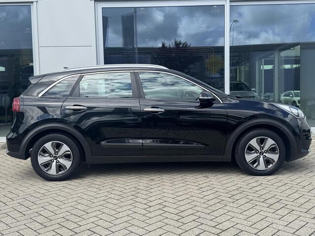 KIA Niro 1.6 GDi Hybrid DynamicLine | Trekhaak | Navigatie | Achteruitrijcamera |
