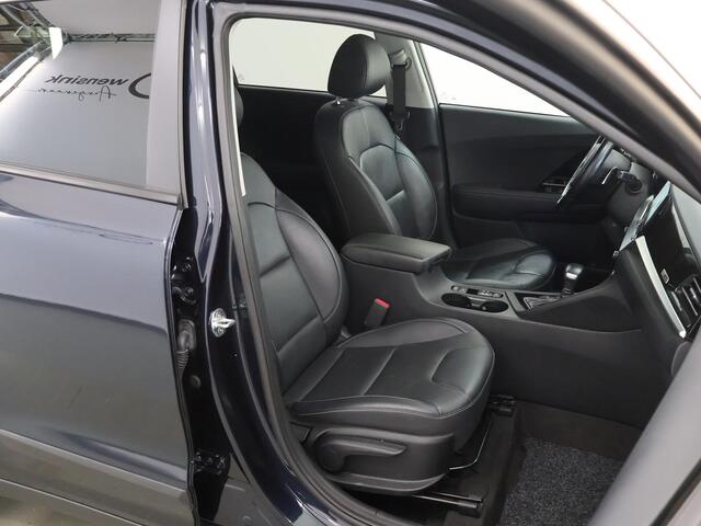 KIA Niro 1.6 GDi Hybrid ExecutiveLine | Trekhaak | Lederen Bekleding | JBL Audio | Dodehoekdetectie | Stoel/Stuurwielverwarming | Stoelventilatie | Elektrisch bedienbare bestuurdersstoel met geheugenfunctie