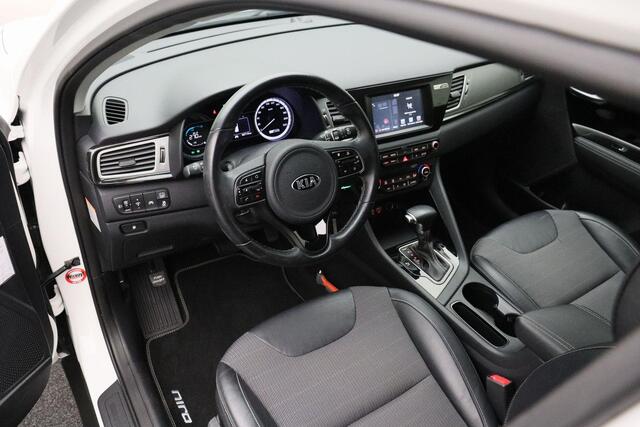 KIA Niro 1.6 GDi Hybrid ExecutiveLine 2019 NAP | Carplay | Navigatie | Camera | Trekhaak | Cruise control | Climate control | Bluetooth | PDC | LED | 2 sleutels