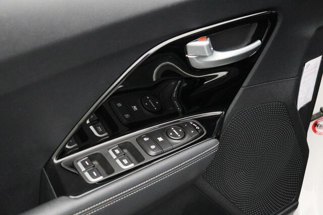 KIA Niro 1.6 GDi Hybrid ExecutiveLine 2019 NAP | Carplay | Navigatie | Camera | Trekhaak | Cruise control | Climate control | Bluetooth | PDC | LED | 2 sleutels