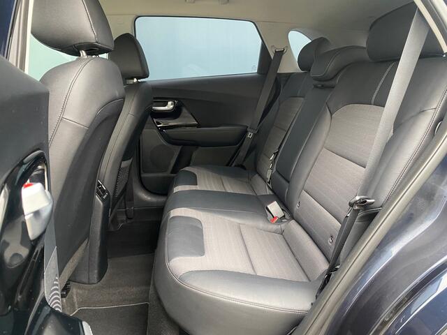 KIA Niro BWJ 2019 | 1.6 GDi 142PK Hybrid DynamicLine | TREKHAAK | LEDER | CLIMA | NAVI | CAMERA | CARPLAY | PRIVACY GLASS |