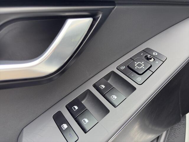 KIA Niro 1.6 GDi Hybrid DynamicLine Automaat | Camera | Cruise | Clima | Navi | PDC | H-Leder | Key-Less |