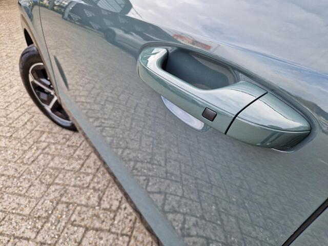 KIA Niro 1.6 GDi Hybrid DynamicLine | Navi | Clima | Adapt. Cruise | Camera | Sensoren voor & achter |