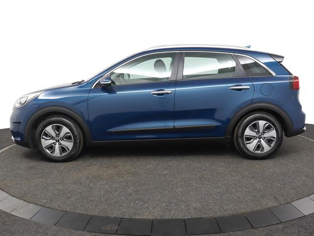 KIA Niro 1.6 GDi Hybrid DynamicLine Apple Carplay/Android Auto - Cruise Control - Climate Control - Navigatie - achteruitrijcamera - Trekhaak Fabrieksgarantie tot 03-2026