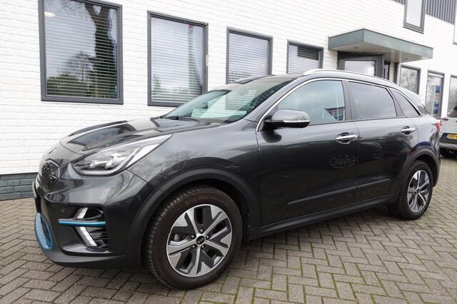 KIA Niro Executive Line plus 64 KWH Panorama,Stoel ventilatie/verwarming Zeer verzorgd
