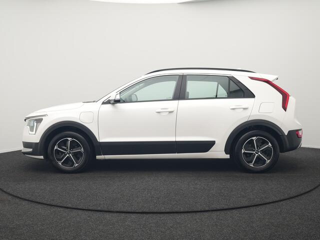 KIA Niro 1.6 GDi DynamicLine Plug In Hybrid 182pk Dealer O.H. PHEV | Trekhaak Afn. | Camera | Stoelen & Stuur Verwarmd | Pilot Assist | Apple Carplay | Cruise Control | Virtual | DAB |