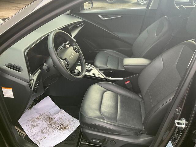 KIA Niro 1.6 GDi PHEV DynamicPlusLine | Stoelverwarming | Harman-Kardon Audiosysteem | Bestuurdersstoel Met Geheugen | Achteruitrijcamera | Adaptive Cruise Control